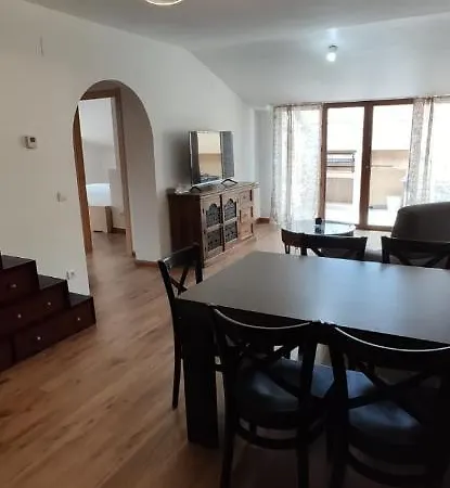 アパート Atico 2 *